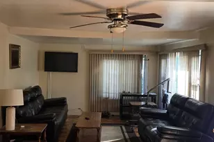 3302 W 139th St, Robbins, IL 60472 - Photo 5