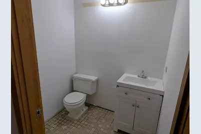 17524 E Carriageway Street #A, Hazel Crest, IL 60429 - Photo 9