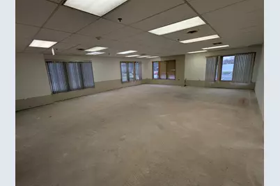 17524 E Carriageway Street #A, Hazel Crest, IL 60429 - Photo 5