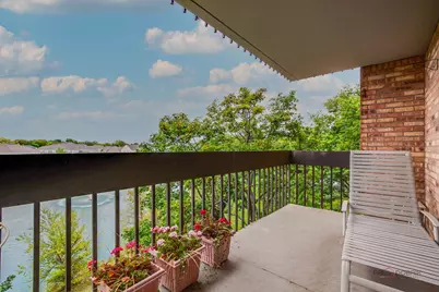 1671 Mission Hills Road #302, Northbrook, IL 60062 - Photo 11