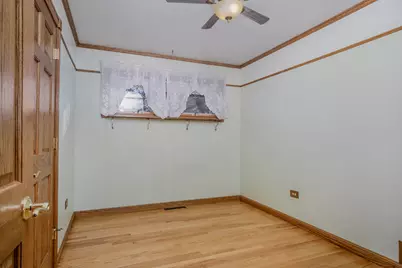 104 Lakewood Drive, Antioch, IL 60002 - Photo 15