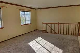 427 Village Creek Dr, Lake in the Hills, IL 60156 - Photo 3