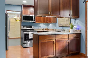 1567 California St, Elk Grove Village, IL 60007 - Photo 9