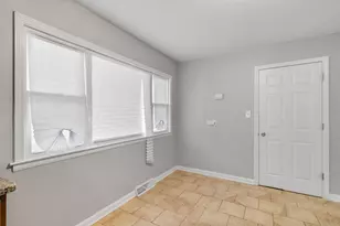 17107 California Ave, Hazel Crest, IL 60429 - Photo 11