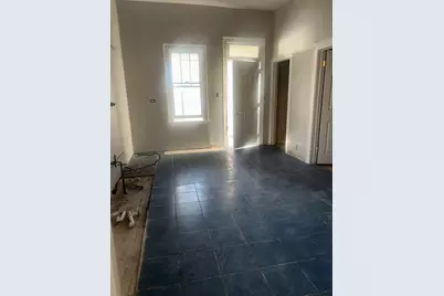 9338 S Marquette Avenue, Chicago, IL 60617 - Photo 9