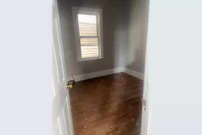 9338 S Marquette Avenue, Chicago, IL 60617 - Photo 11