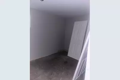 9338 S Marquette Avenue, Chicago, IL 60617 - Photo 15