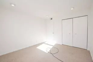 5317 N Kenmore Ave, Chicago, IL 60640 - Photo 13