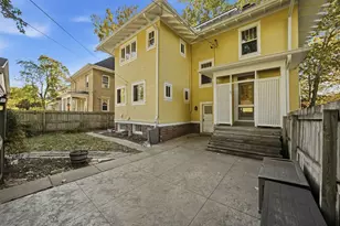 1209 N Clinton Blvd, Bloomington, IL 61701 - Photo 27