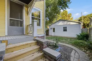 1209 N Clinton Blvd, Bloomington, IL 61701 - Photo 25