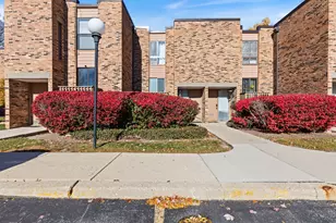 1620 Waxwing Ct, Schaumburg, IL 60173 - Photo 1