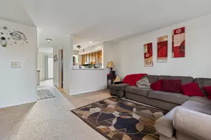 1620 Waxwing Ct, Schaumburg, IL 60173 - Photo 5