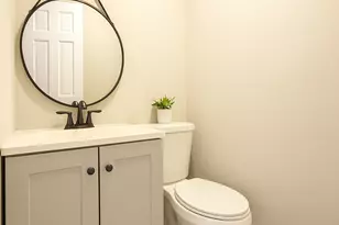 9 N Jackson St, Elgin, IL 60123 - Photo 7