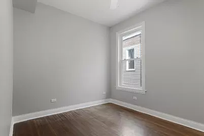 [Address not provided], Chicago, IL 60637 - Photo 9