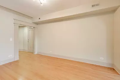 6146 S Evans Avenue #2, Chicago, IL 60637 - Photo 5