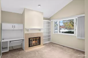 101 Villa Way, Bloomingdale, IL 60108 - Photo 3