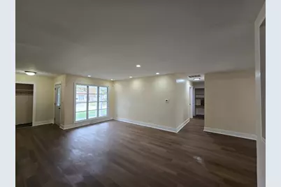 15208 Highland Avenue, Orland Park, IL 60462 - Photo 9