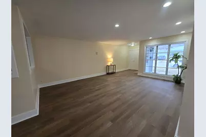 15208 Highland Avenue, Orland Park, IL 60462 - Photo 7