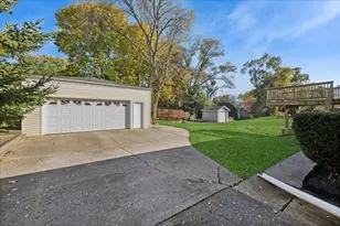 23565 N Park Rd, Lake Zurich, IL 60047 - Photo 21