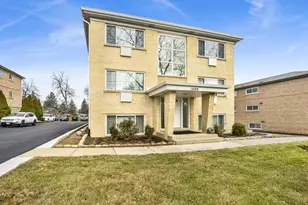 1608 Ogden Ave, Downers Grove, IL 60515 - Photo 1