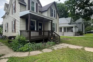 1619 4th Ave, Rockford, IL 61104 - Photo 1