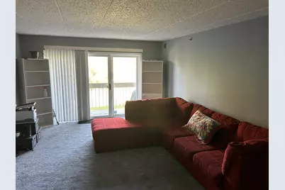 18600 Village West Drive #206, Hazel Crest, IL 60429 - Photo 5