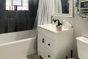 11334 S Natoma Ave, Worth, IL 60482 - Photo 9