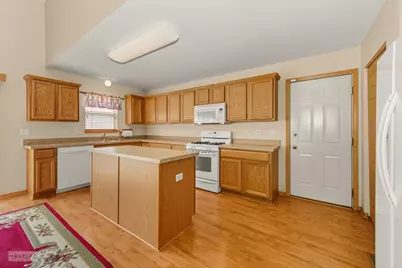 2804 Turnberry Drive, Ottawa, IL 61350 - Photo 13