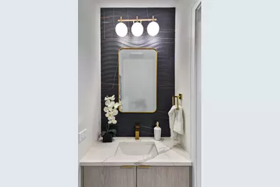 5624 N Francisco Avenue, Chicago, IL 60659 - Photo 13