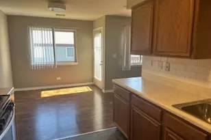 717 E Whispering Oaks Dr, Palatine, IL 60074 - Photo 5