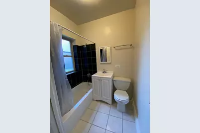 1345 1/2 W Touhy Avenue #1W, Chicago, IL 60626 - Photo 11