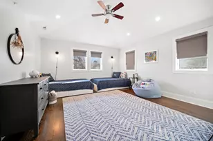 2921 Simpson St, Evanston, IL 60201 - Photo 13