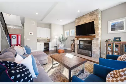 2921 Simpson Street, Evanston, IL 60201 - Photo 5