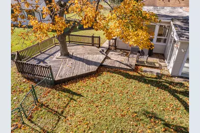 1615 Greenwood Road, Glenview, IL 60026 - Photo 47