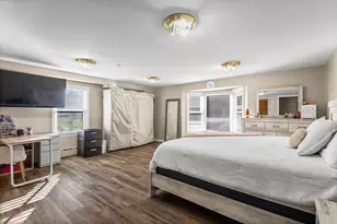 1615 Greenwood Rd, Glenview, IL 60026 - Photo 29