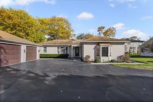 1615 Greenwood Rd, Glenview, IL 60026 - Photo 27