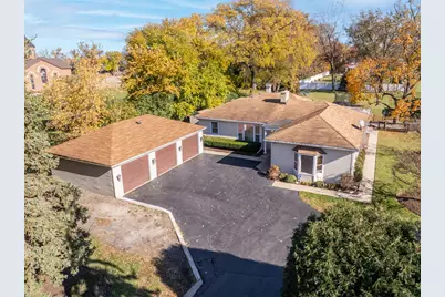 1615 Greenwood Road, Glenview, IL 60026 - Photo 1