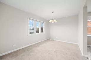 9804 Massasoit Ave, Oak Lawn, IL 60453 - Photo 11