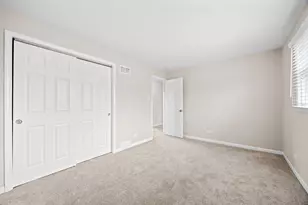 9804 Massasoit Ave, Oak Lawn, IL 60453 - Photo 17