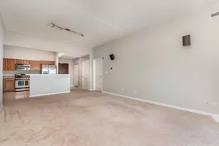 125 Lakeview Dr, Bloomingdale, IL 60108 - Photo 7