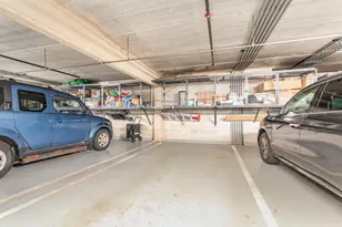 125 Lakeview Dr, Bloomingdale, IL 60108 - Photo 25