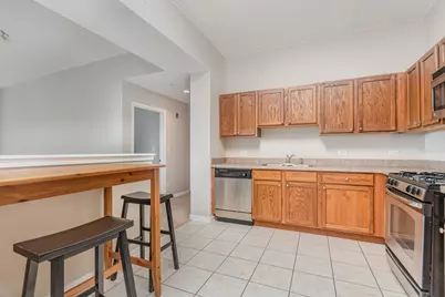 125 Lakeview Drive #609, Bloomingdale, IL 60108 - Photo 9