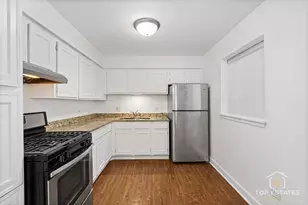 3425 83rd St, Woodridge, IL 60517 - Photo 17