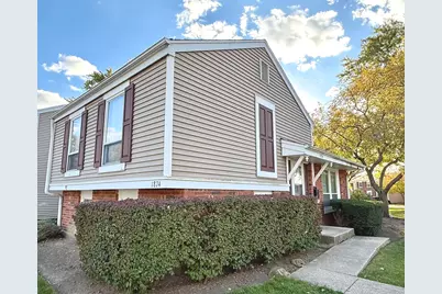 1874 Wellington Place #1874, Hoffman Estates, IL 60169 - Photo 3