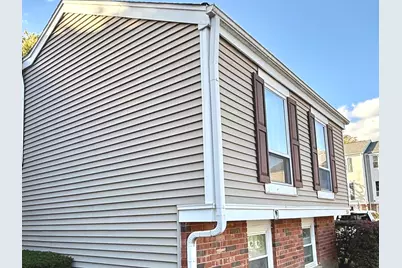 1874 Wellington Place #1874, Hoffman Estates, IL 60169 - Photo 5