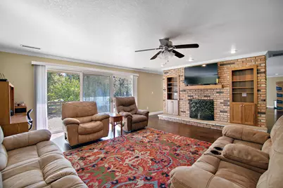 1305 Oaktree Lane, Kankakee, IL 60901 - Photo 19