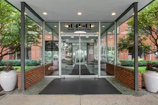5052 N Marine Dr, Chicago, IL 60640 - Photo 5