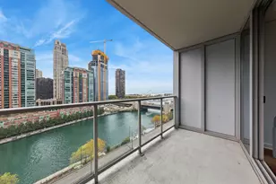 420 E Waterside Dr, Chicago, IL 60601 - Photo 17