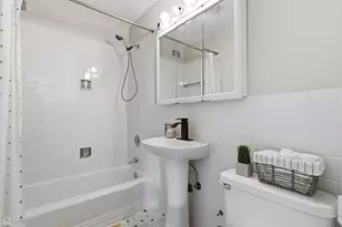 6301 N Sheridan Rd, Chicago, IL 60660 - Photo 23