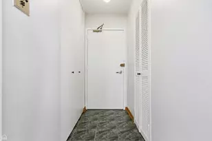 6301 N Sheridan Rd, Chicago, IL 60660 - Photo 25